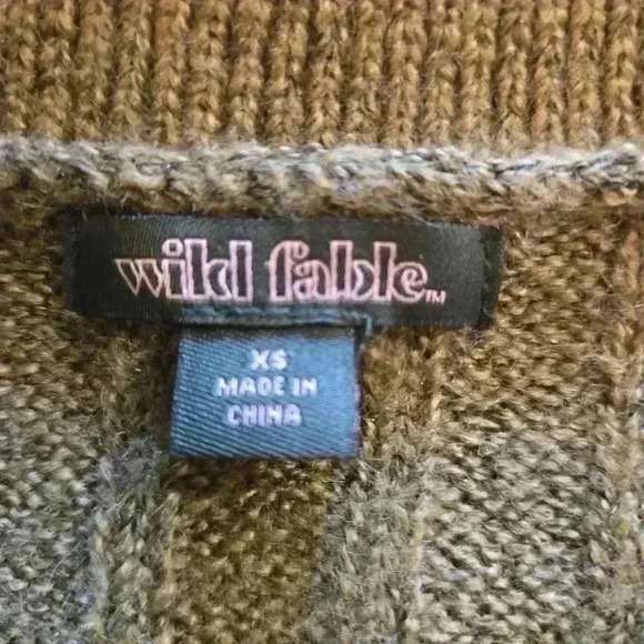 Wild Fable Womens V-Neck Button Down Cardigan Forest Green Size XS - Picture 7 of 8